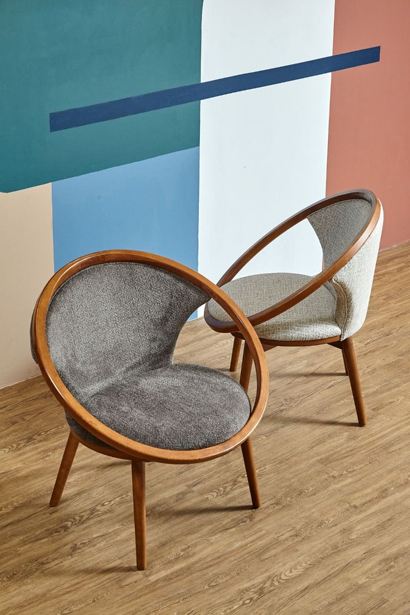 Johann Lounge Chair B1