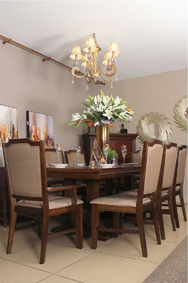 Hayward Dining Set