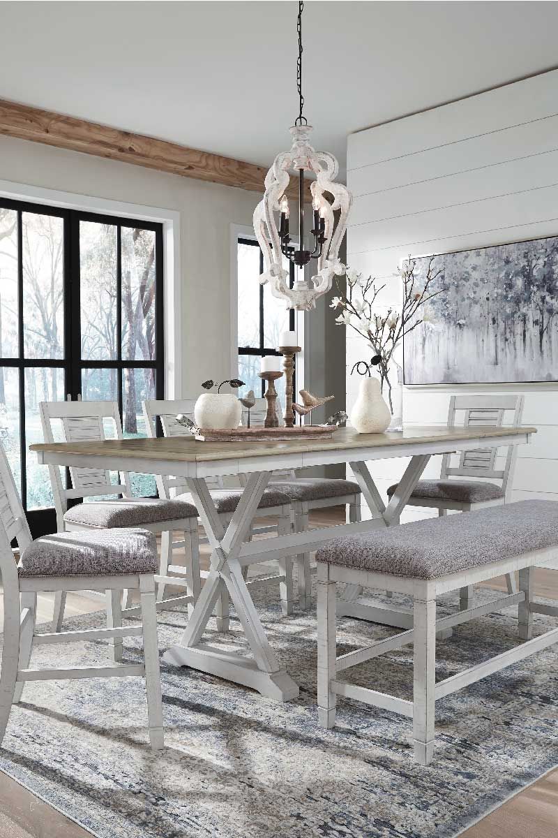 Teganville Dining Set