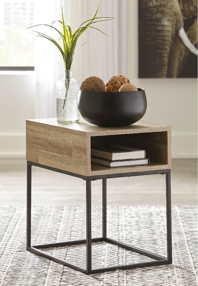 Gerdanet End Table